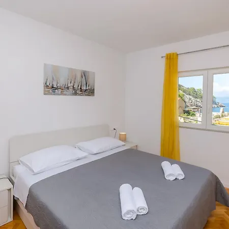 House Mateljan * Poljica (Hvar)